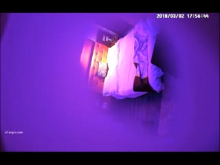 3-2经典酒店偷拍 美女站着被男友后入的淫荡表情令人无法自拔