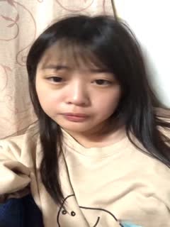 《台湾情侣泄密》冒充经济人忽悠想当艺人的高中女生1